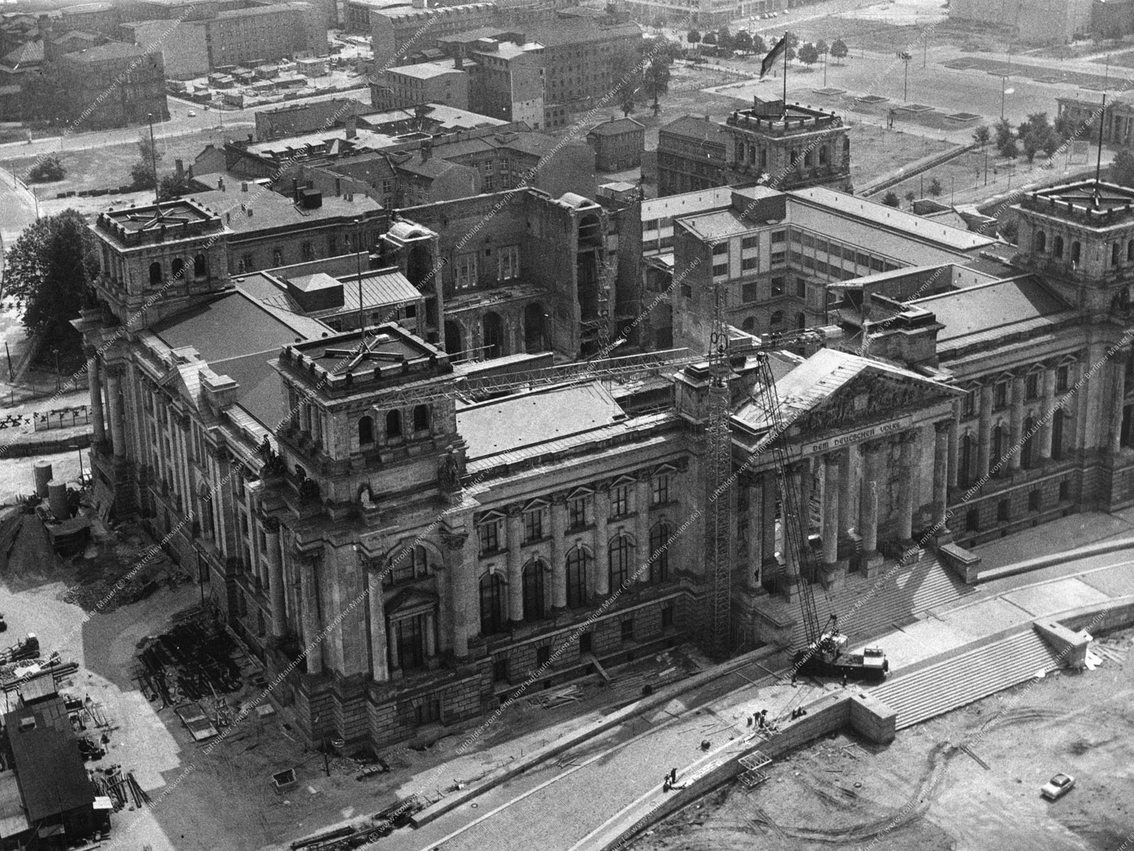 Berlin Luftbild Reichstag vom 9. Juli 1966